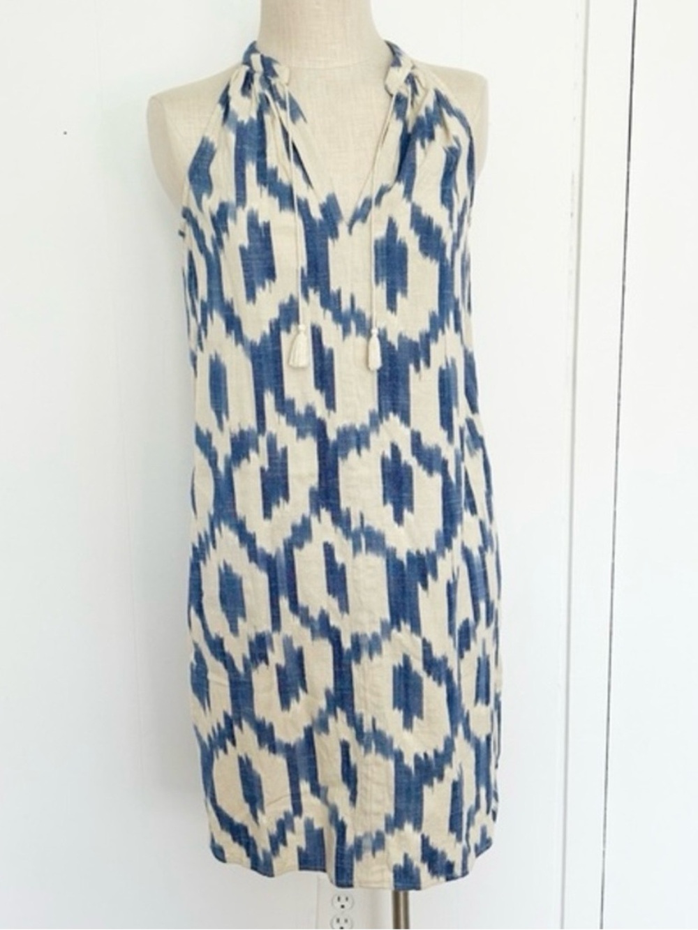 Ralph Lauren Blue Cream Ikat Pattern Cotton Tassel‎ Size 4